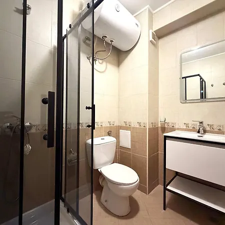 Spacious One-bedroom In The Heart Of Sunny By Menada * Slăntjev Brjag